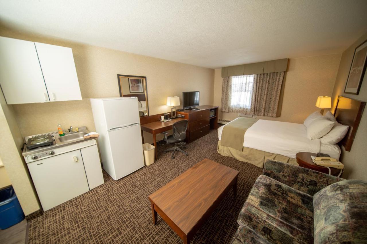 Coast Fort St John Hotel Fort St. John Εξωτερικό φωτογραφία