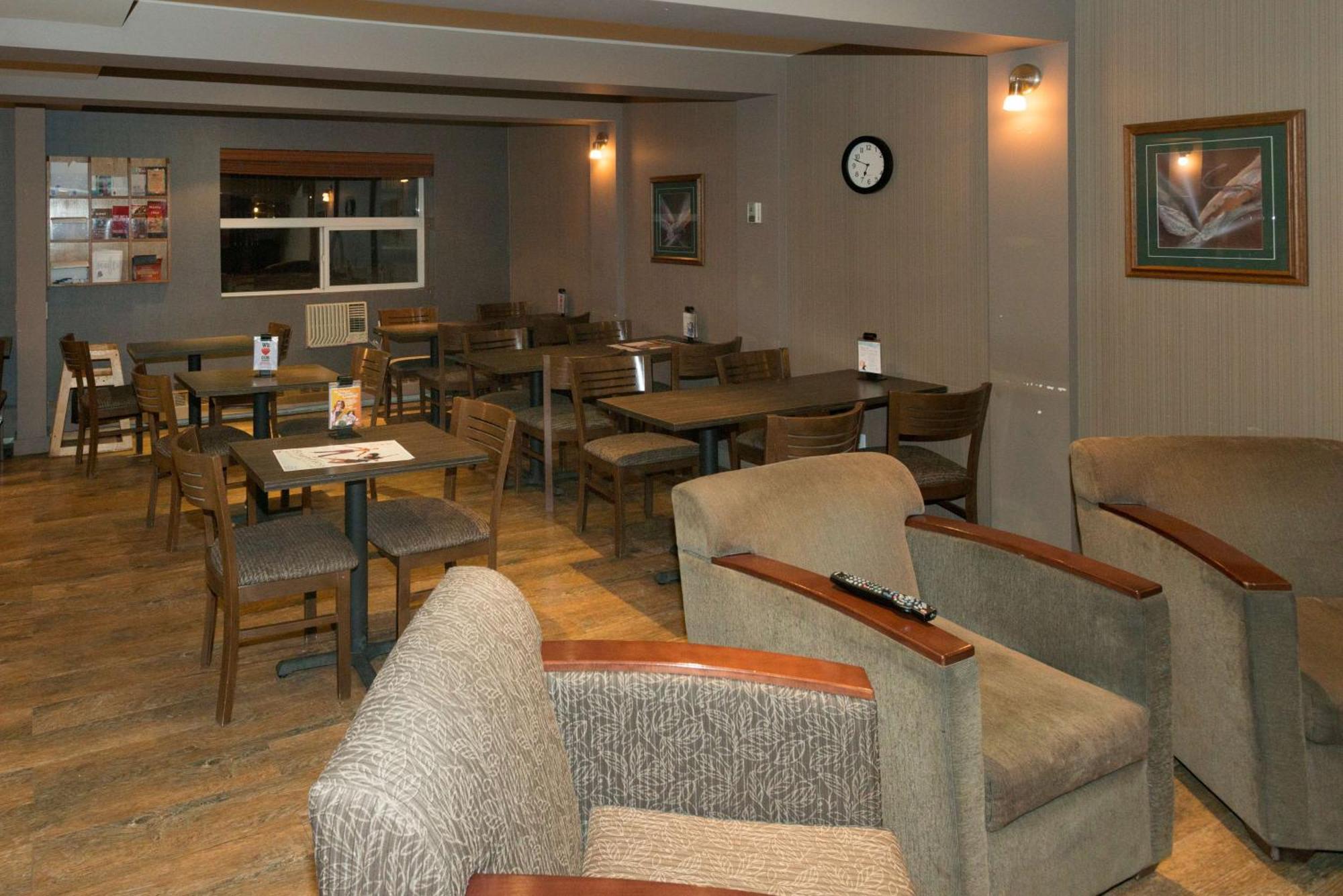 Coast Fort St John Hotel Fort St. John Εξωτερικό φωτογραφία